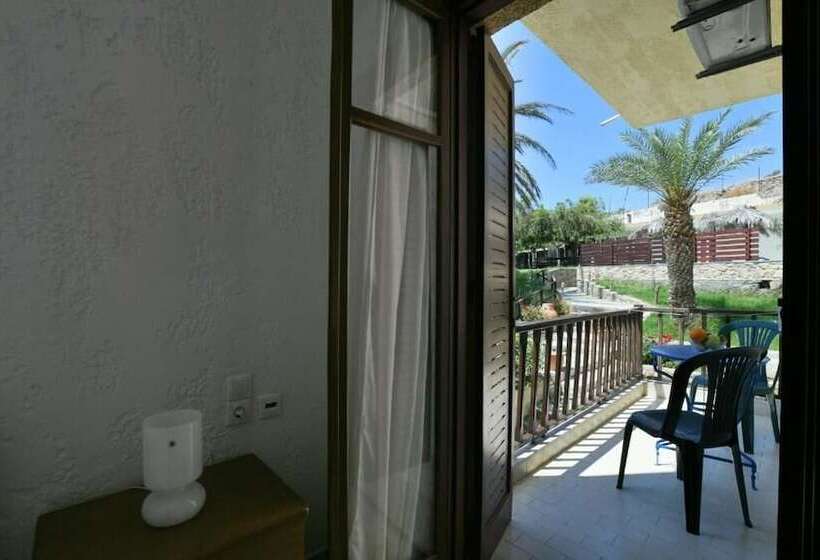 בית מלון כפרי Galini Apartments