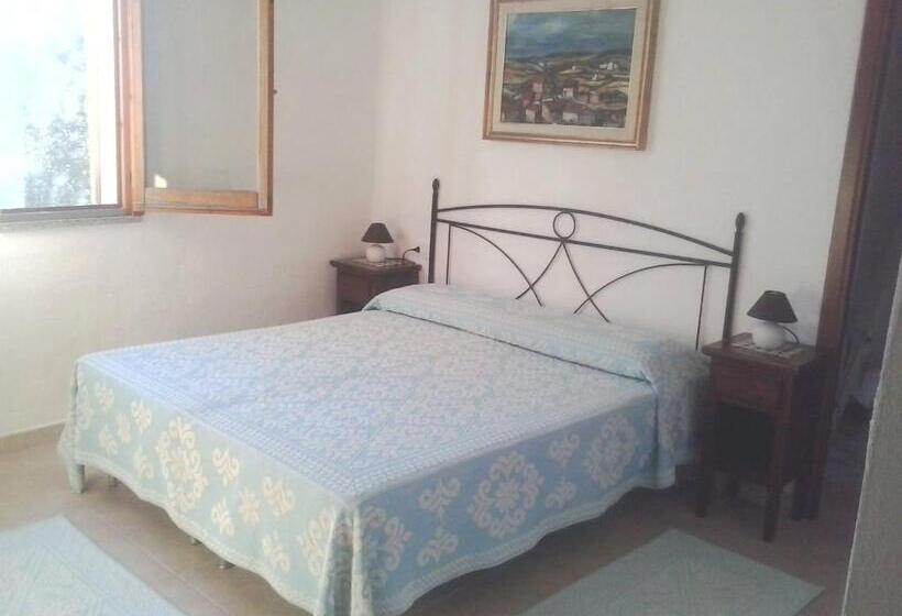 ホテル Le Sughere