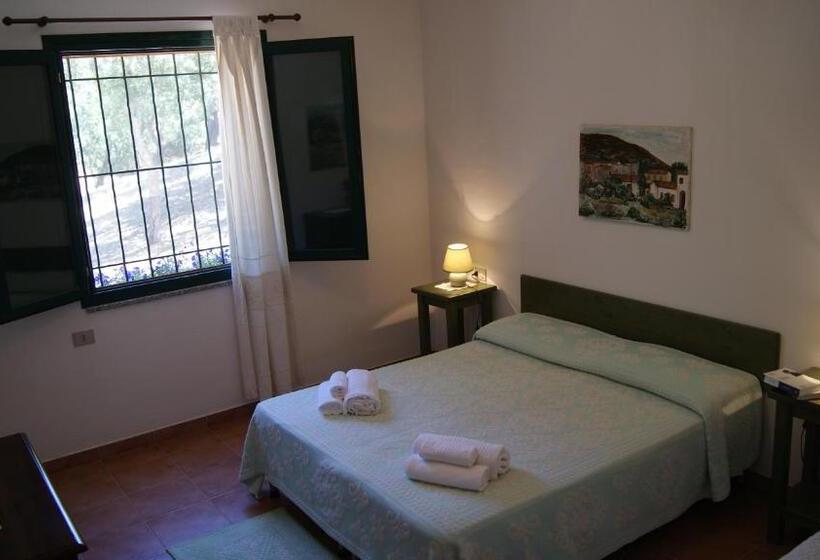 ホテル Le Sughere