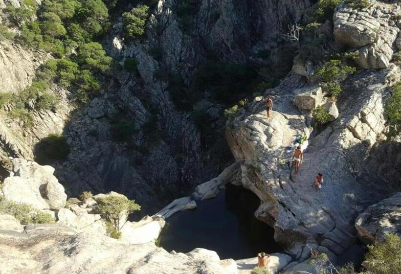 ホテル Le Sughere