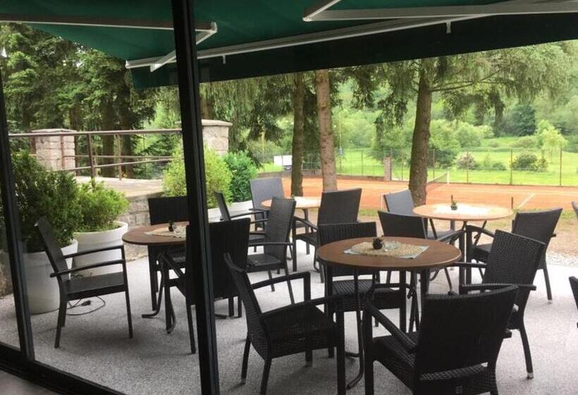 בית מלון כפרי Lávka Chocerady