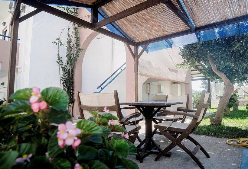 בית מלון כפרי Marika Apartments