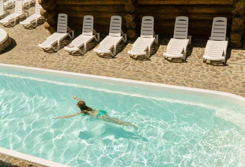 Otel Monastic Spa карпати