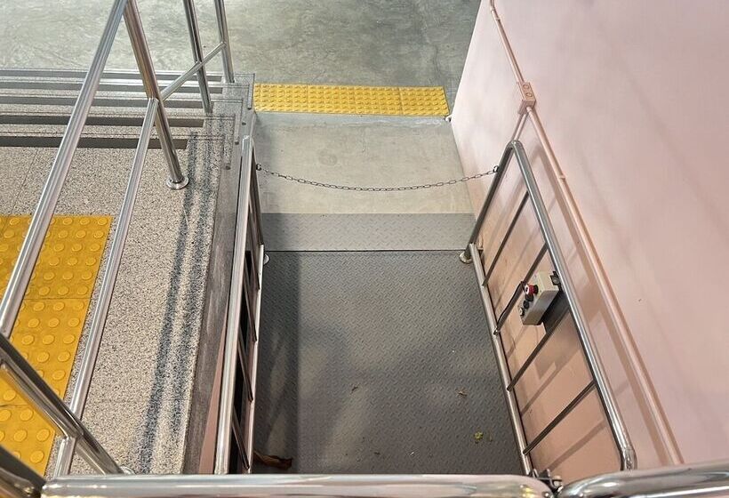 Hotel Nanthana Villa