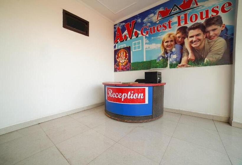 ホテル Oyo Star Guest House