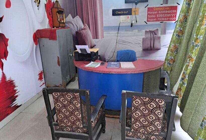 ホテル Oyo Star Guest House