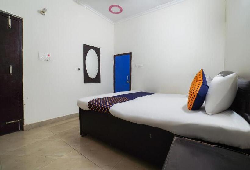 ホテル Oyo Star Guest House