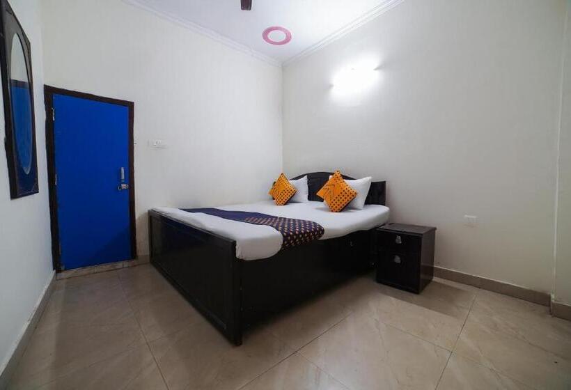 ホテル Oyo Star Guest House