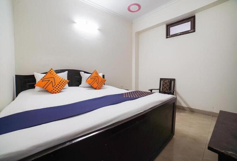 ホテル Oyo Star Guest House