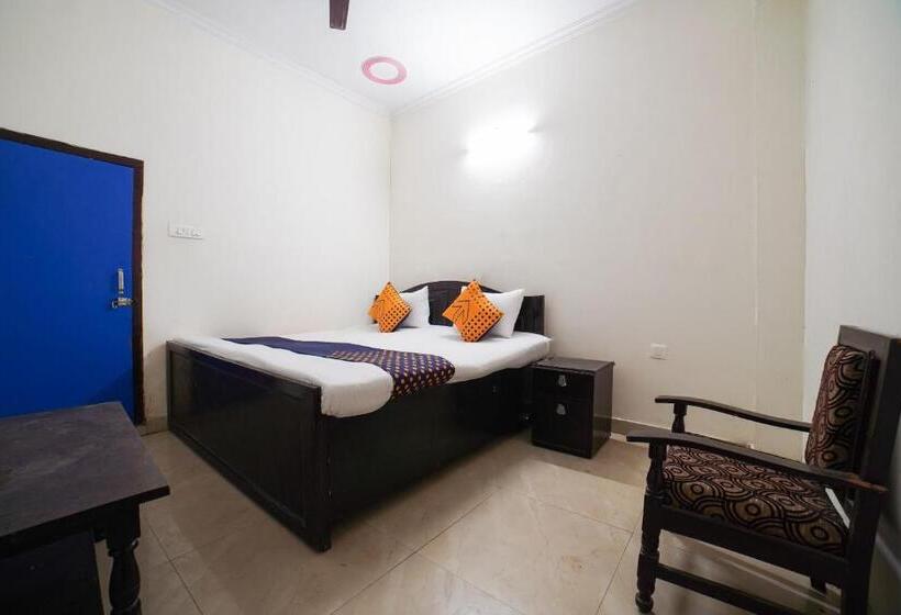 ホテル Oyo Star Guest House