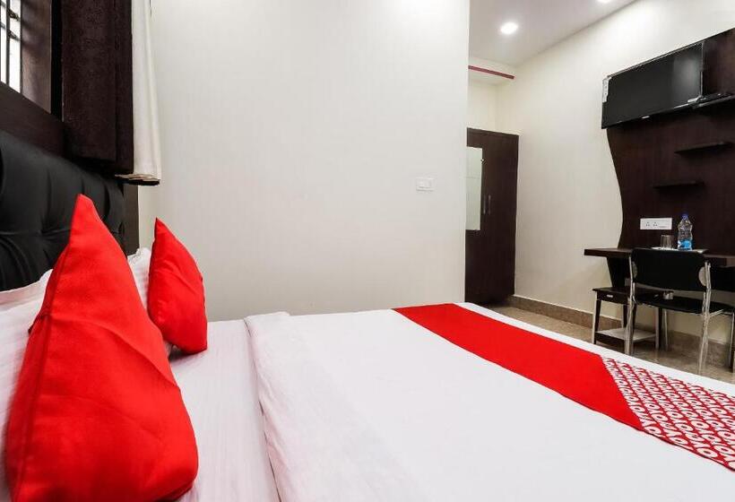 فندق Oyo Titli Resort