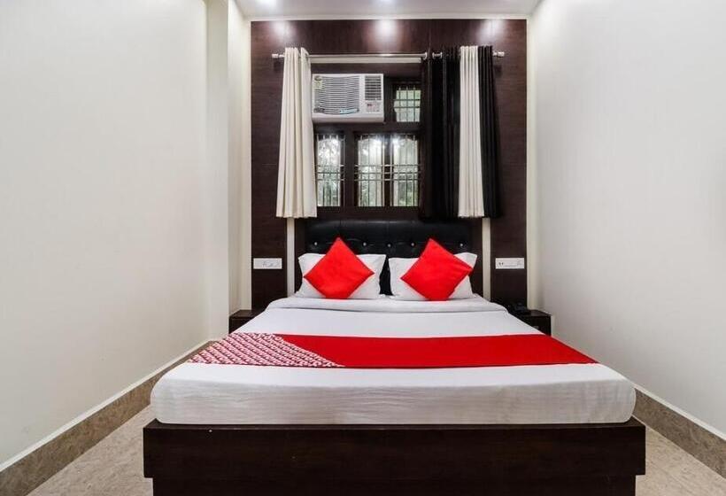 فندق Oyo Titli Resort