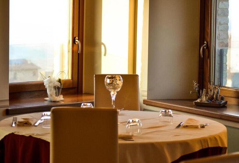 בית מלון כפרי Palazzo Riccucci