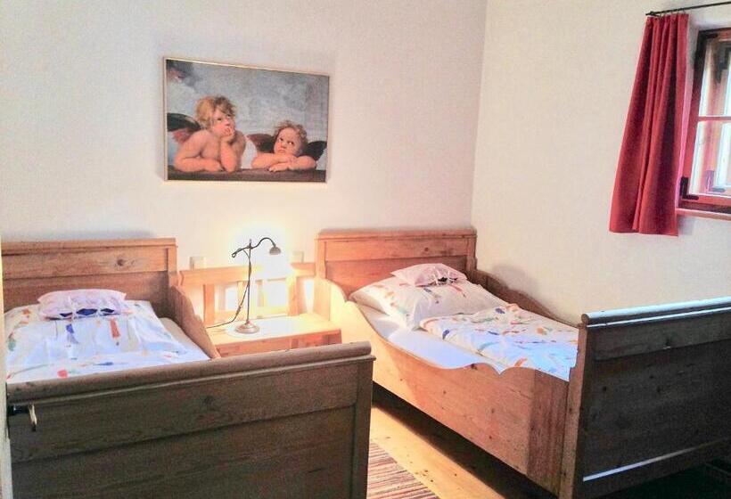 בית מלון כפרי Ponzaunerhof