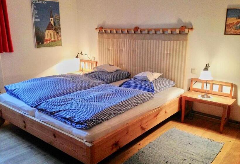 בית מלון כפרי Ponzaunerhof