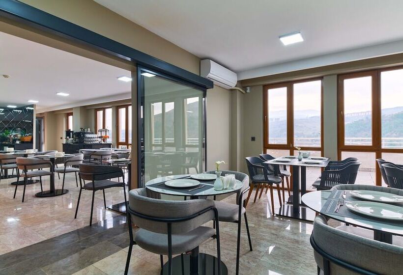 فندق Rest By Dedeman Karabük