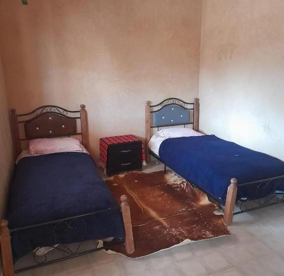 فندق Risa Family