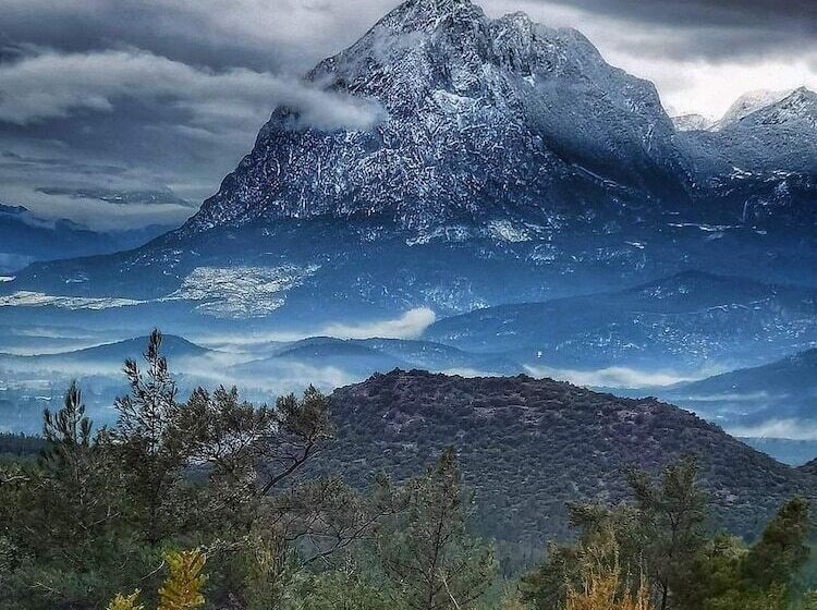 호텔 Saklikent Mountain Ski