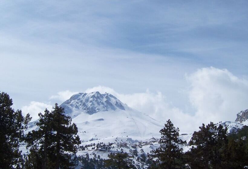 호텔 Saklikent Mountain Ski
