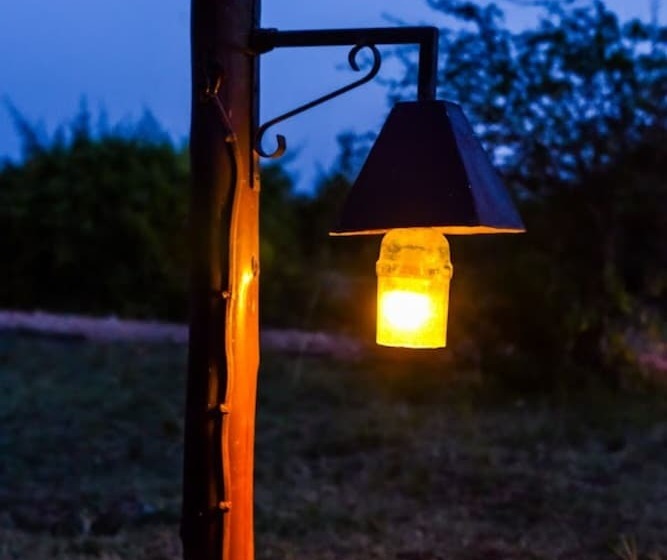 هتل Tabingi Safari Cottages