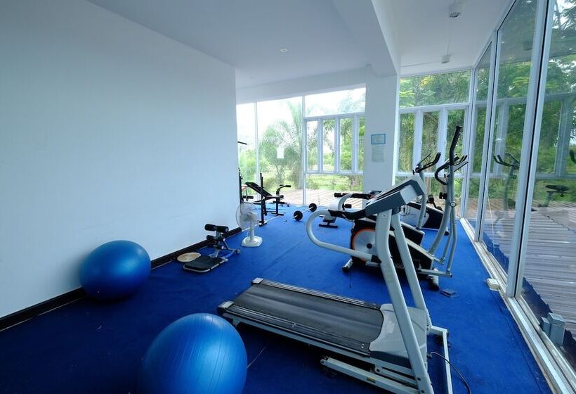 Отель Tafah Residence