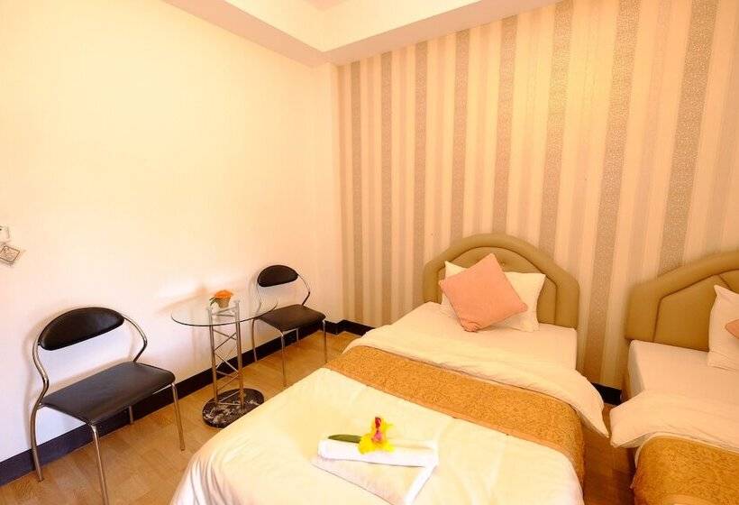 Отель Tafah Residence