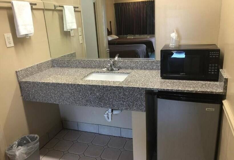 בית מלון כפרי Travelers Inn