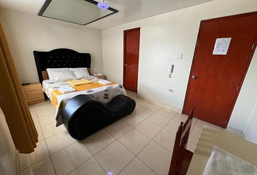 Illari Wari L Hotel Sauna