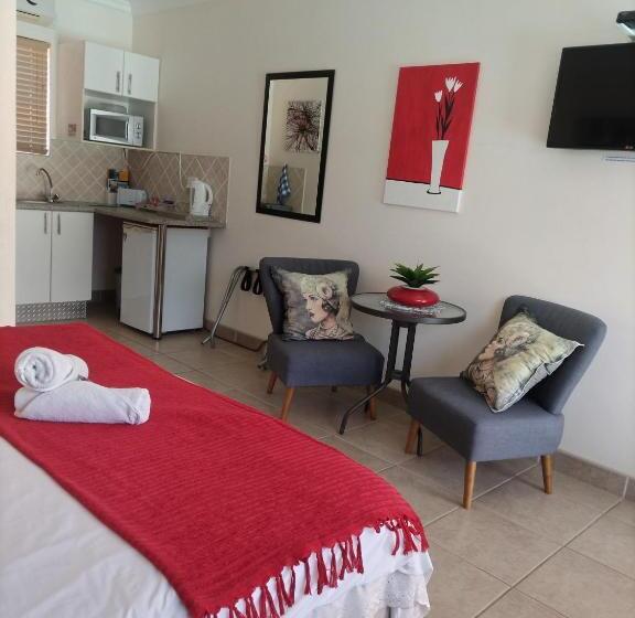 Пансион @47 Guest House