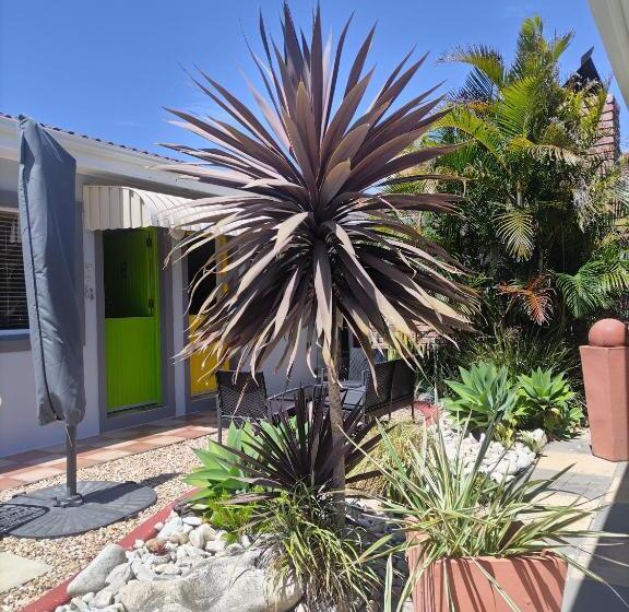 Пансион @47 Guest House