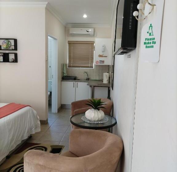 Пансион @47 Guest House