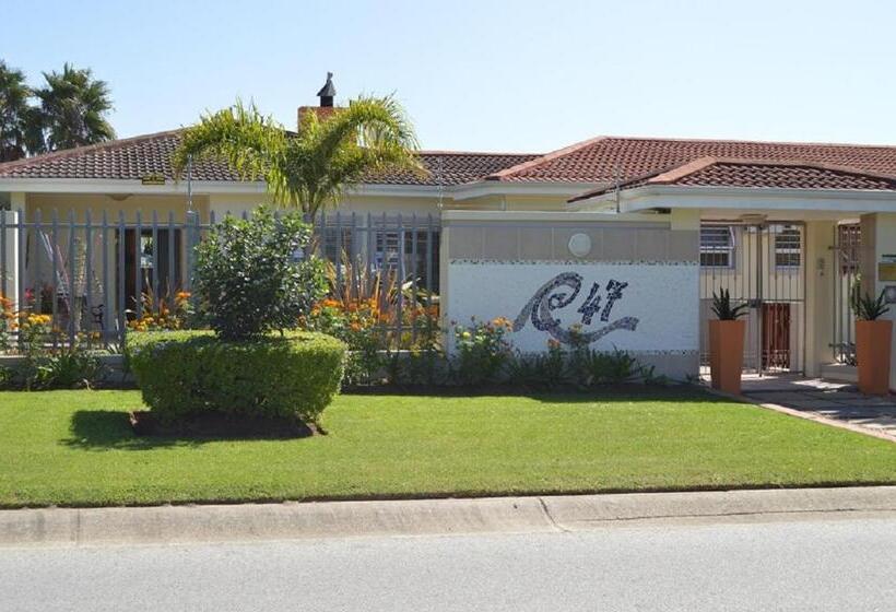 Пансион @47 Guest House