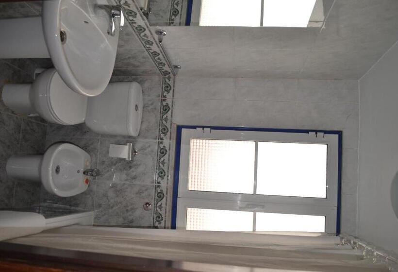 膳宿费 Andar Com Jardim E Estacionamento