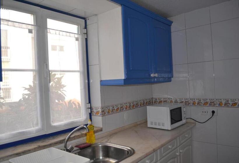 膳宿费 Andar Com Jardim E Estacionamento