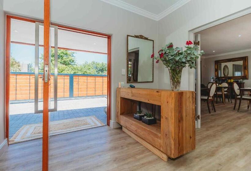 بنسيون Atello Guesthouse