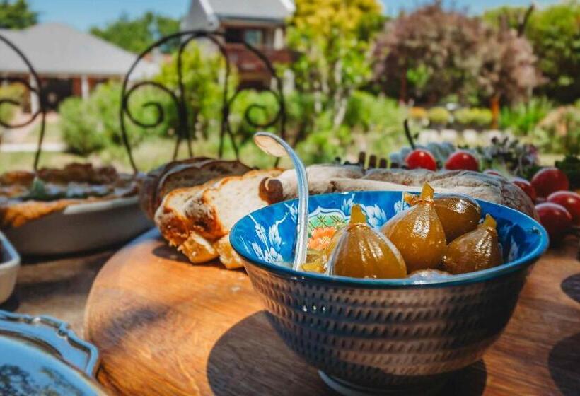 بنسيون Atello Guesthouse