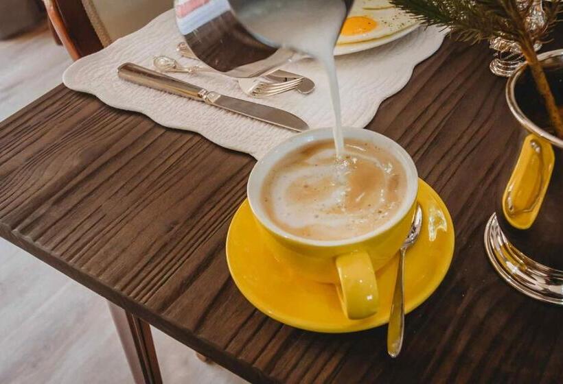 بنسيون Atello Guesthouse