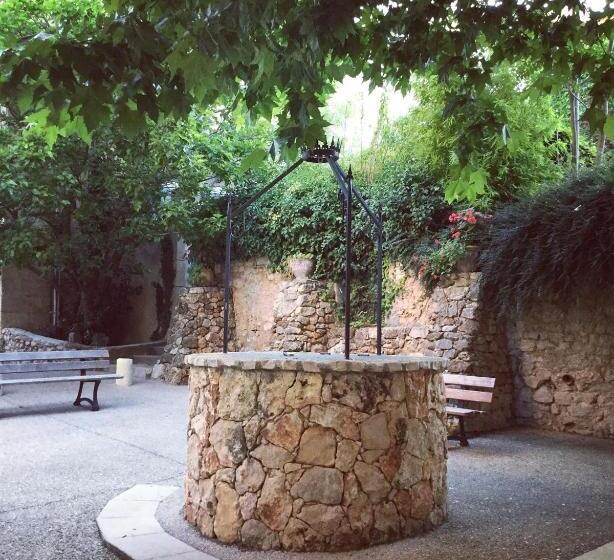 Пансион Au Puits De La Fontaine