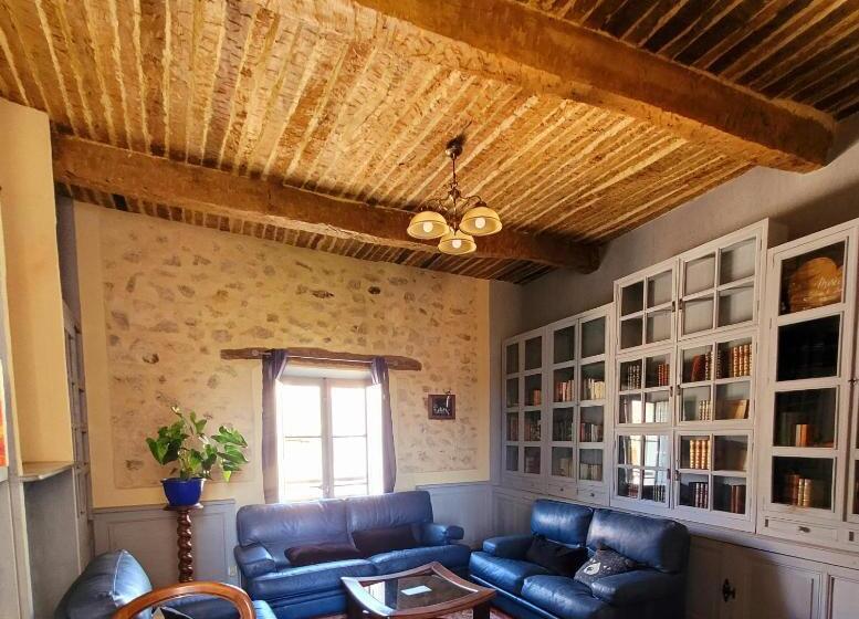 Пансион Au Puits De La Fontaine