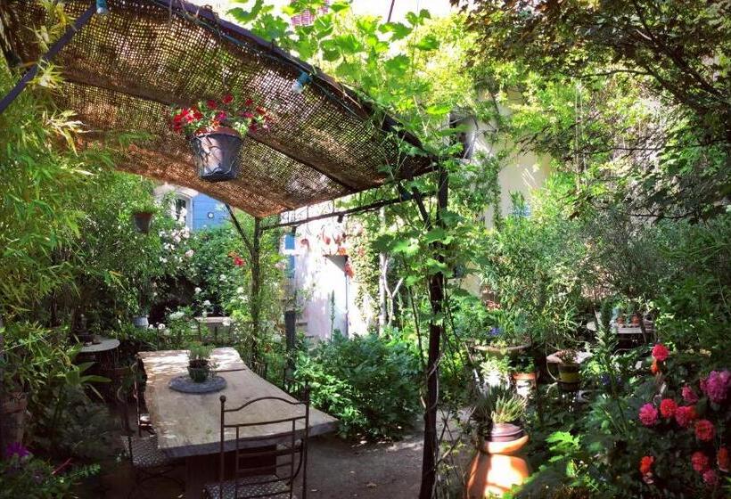 Пансион Au Puits De La Fontaine