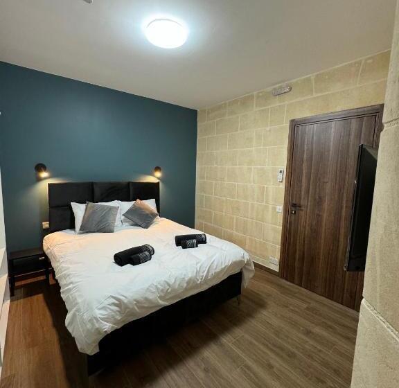 پانسیون Capital Heights Room, Victoria