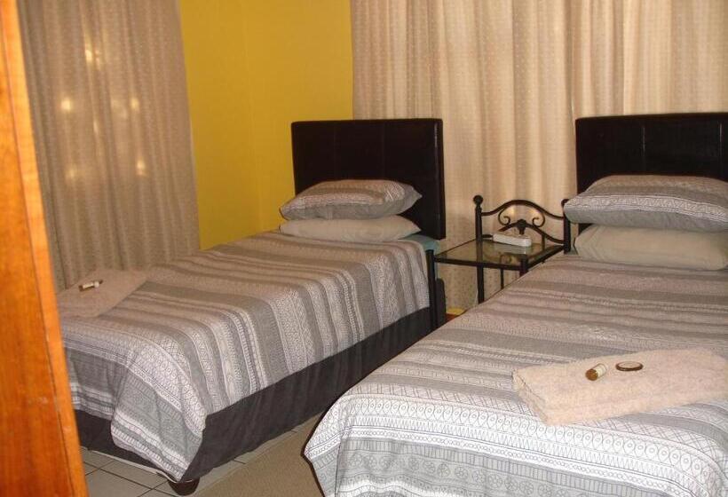 פנסיון Coega Harbour View Guesthouse