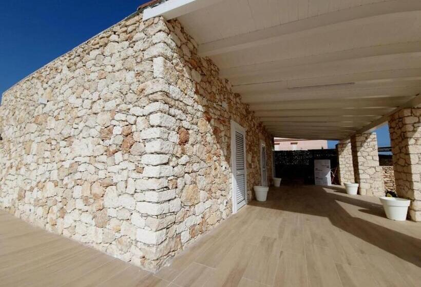 펜션 Il Dammuso E Le Stelle