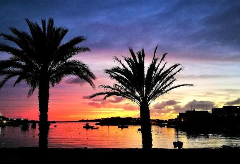 펜션 Il Dammuso E Le Stelle