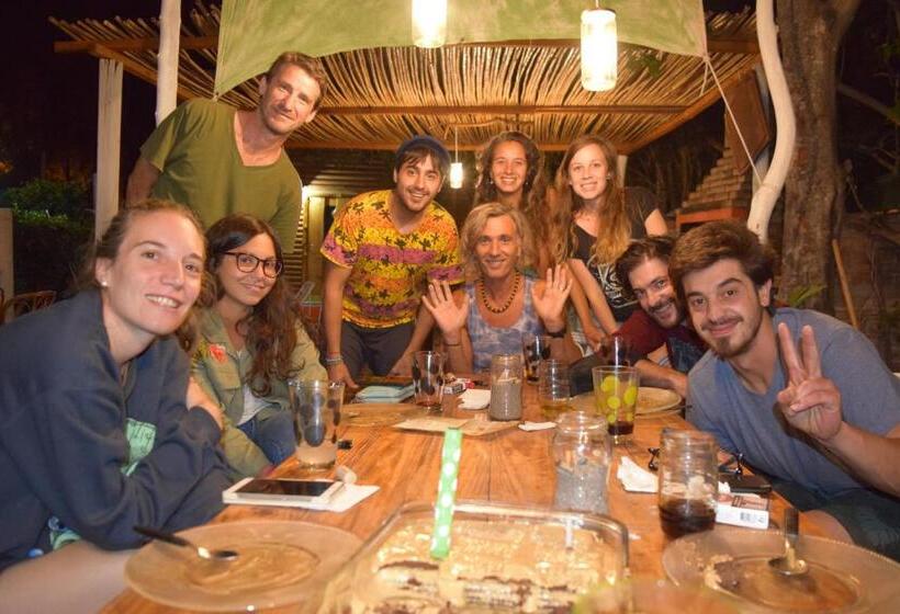 بنسيون Infinito Chill0ut