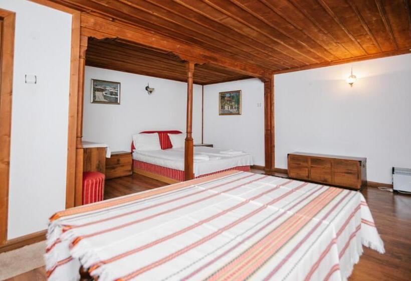 פנסיון Kodjamanova House