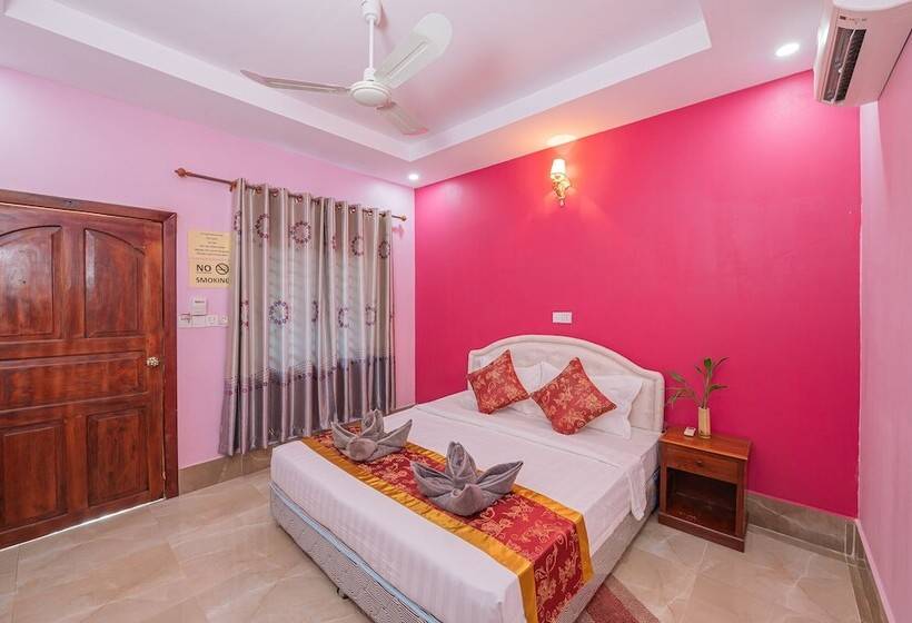 פנסיון Lotus Bleu Guest House