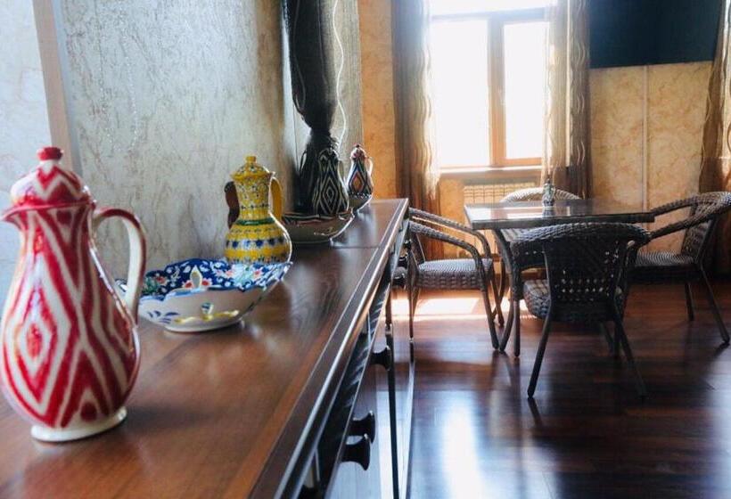 פנסיון Mavie Guest House