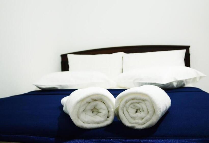 펜션 Nil Vimana Villa