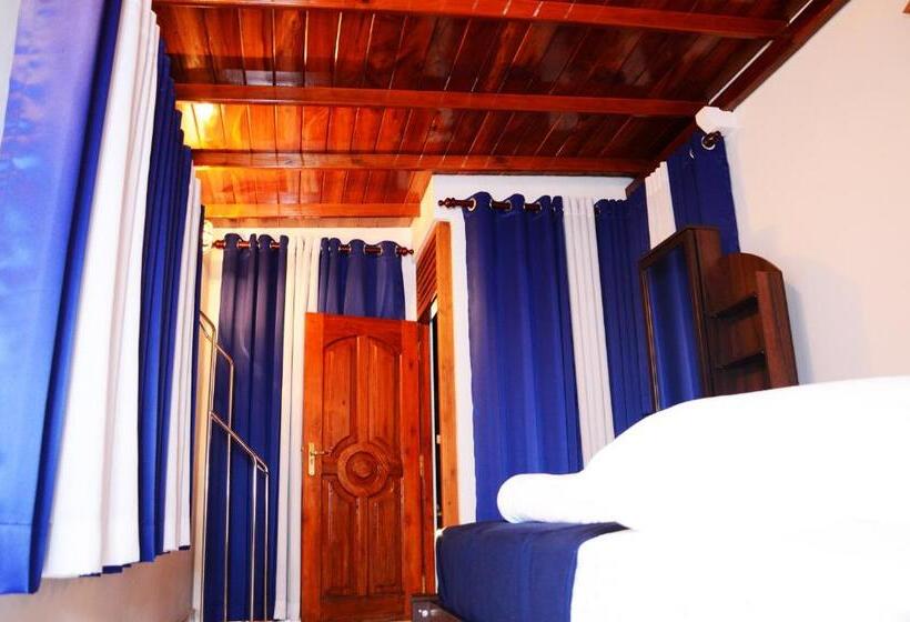 بنسيون Nil Vimana Villa